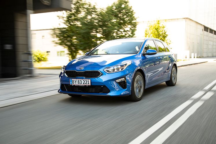 2018_Kia_Ceed_Dynamiske_17