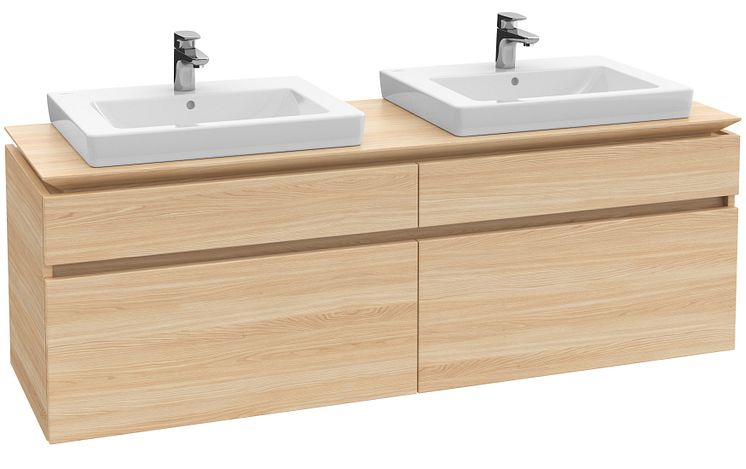 Wood variations for the bathroom 