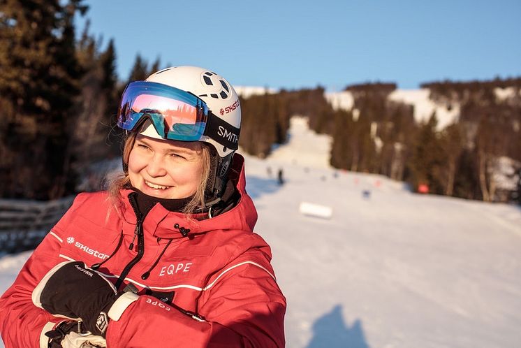Evelina Sundlo, arbetsledare för SkiStars skidskola i Åre Björnen.