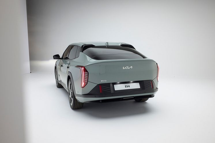 kia-ev4-fastback