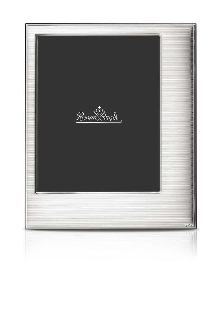 R_Ola_Day_Silver_Collection_Picture_frame_15x20cm_closed