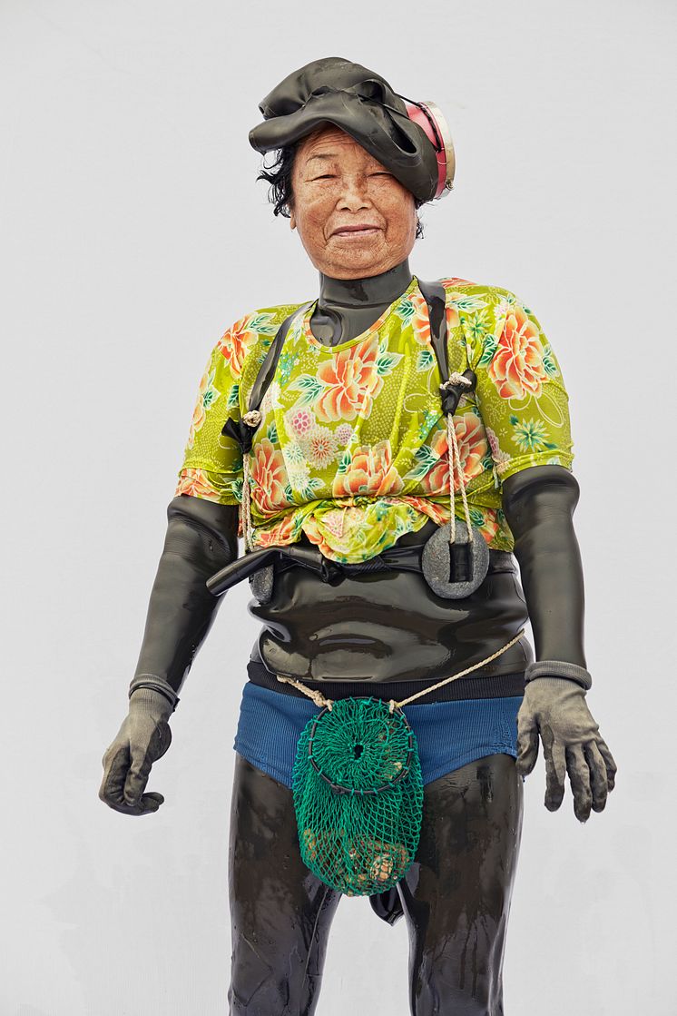 Pressbild: Haenyeo – Havets kvinnor. Utställning på Malmö Museer 26 september 2020-31 januari 2021. Vandringsutställning från Sjöfartsmuseet Akvariet i Göteborg. 