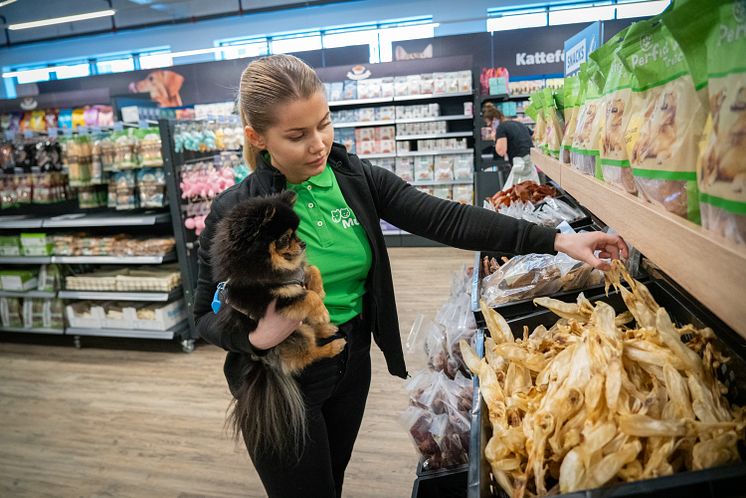 musti_brumunddal_Mia_Wiig_Johansen_med_hund_02
