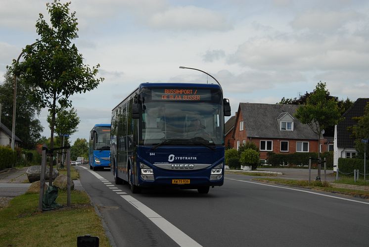 IVECO BUS og VBI Group har påbegyndt leveringen af 142 Crossway-busser_3