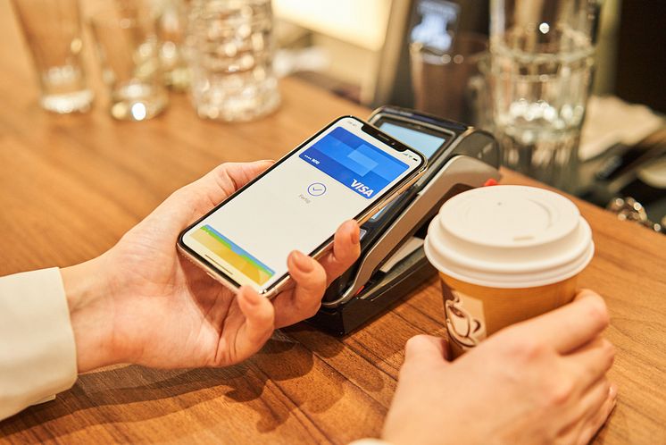 Visa mit Apple Pay / Bildquelle: Visa