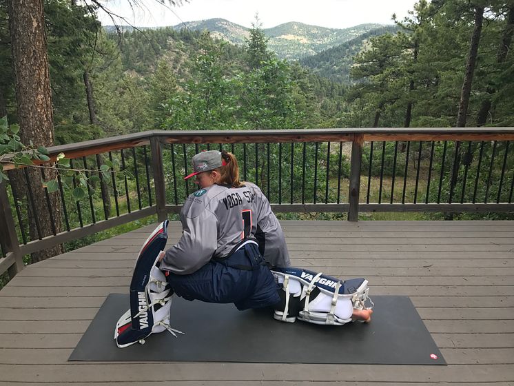 Hockeyyoga_1