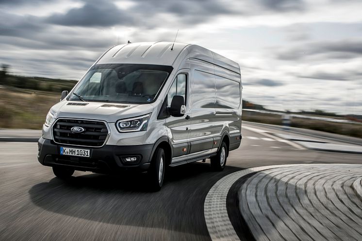 Ford Transit 2-tonns L4