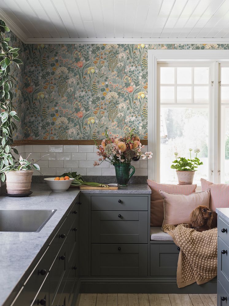 Blomsterhav_Image_Roomshot_Diningroom_V2_Item_2054_PR