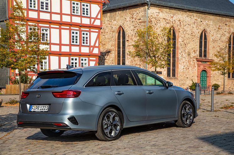 Kia_Ceed_Sportswagon_MJ19_Static_07