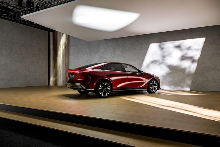 Mazda6e Takumi Plus