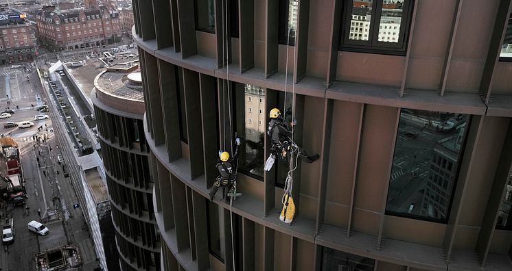 Arbejdsklatrerne fotograferet fra en drone 