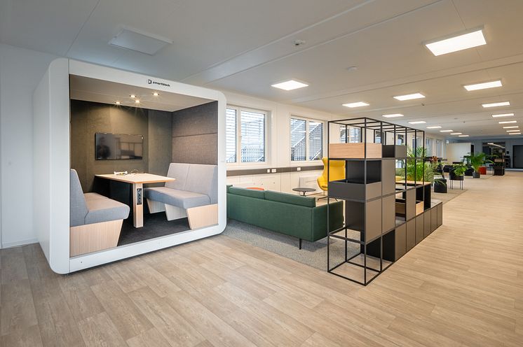 Adapteo_2024_Bürogebäude_Northvolt_Innen_01.jpg