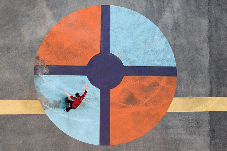 SkyPixel 6th Anniversary Contest-Photo Group-First Prize-Sport-Colour Series - Bulls Eye