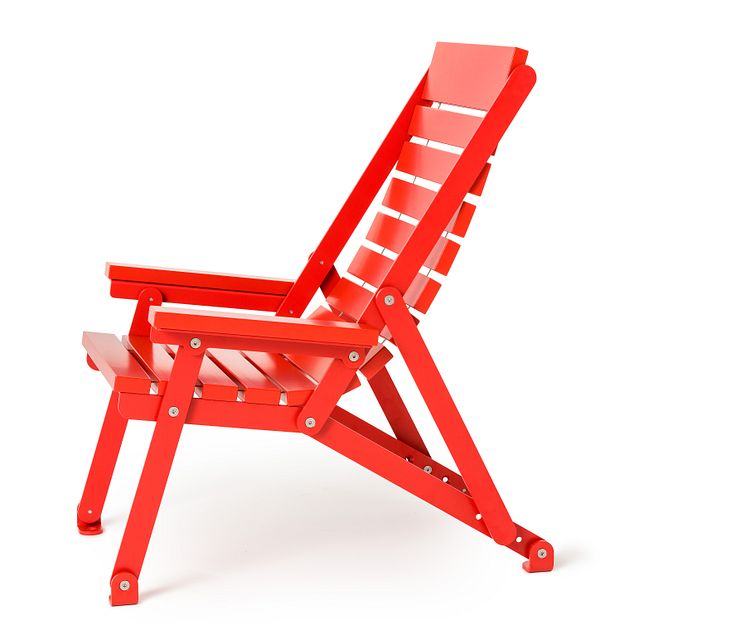 Loj Sunchair, design Thomas Bernstrand 