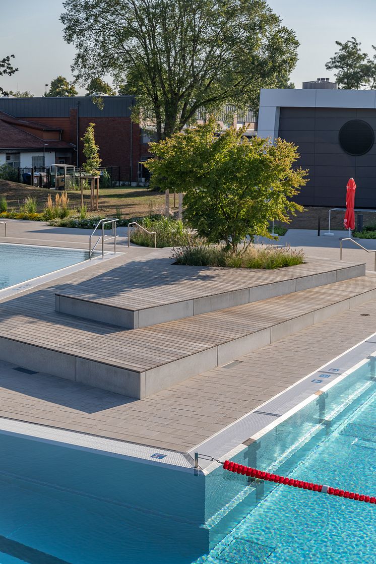  Schwimmen und Schwärmen im Badepark Berenbostel