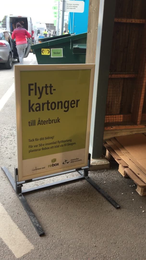 Flyttkartonger kan numera lämnas till återbruk på återvinningscentralen i Gävle