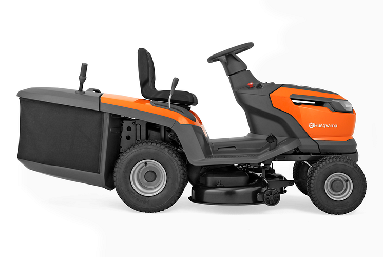 Husqvarna_GardenTractorTC100i.png