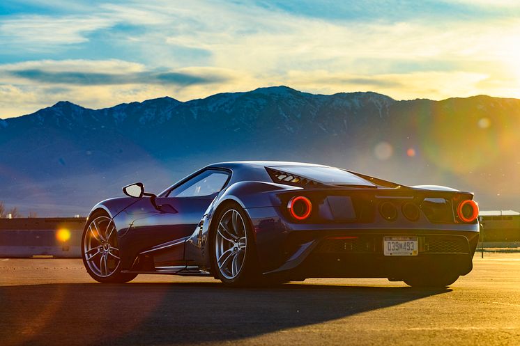 Ford GT baner vejen for nye teknologier