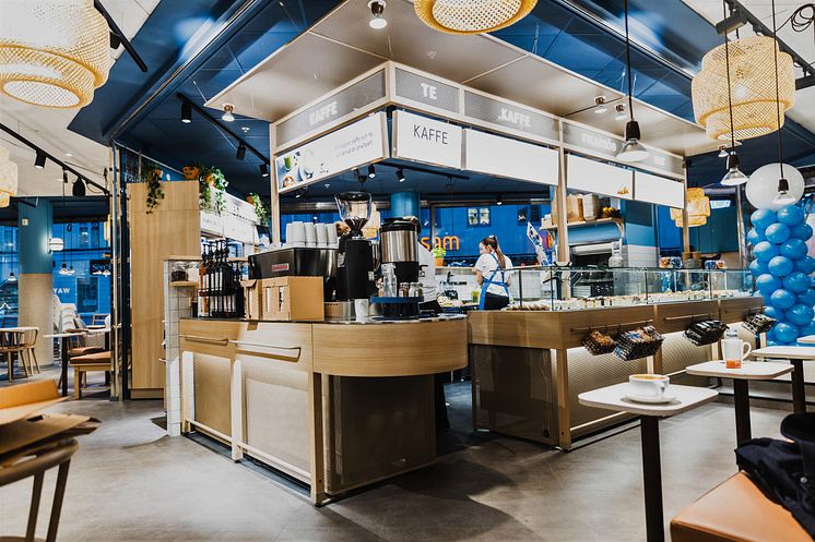 Waynes nya kafé ligger i Cityarkaden med  entré från Västra Storgatan