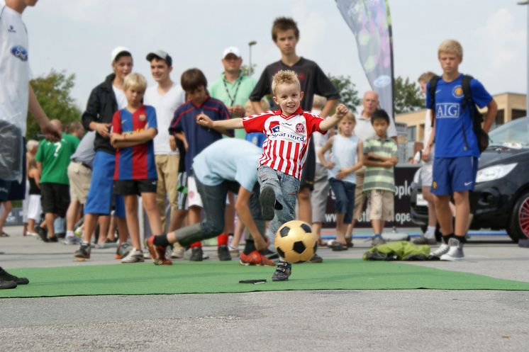 FORD SÄTTER GOTHIA CUP I RULLNING - bild 2