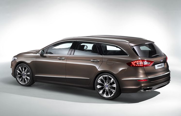 Ford Mondeo Vignale Concept_kombi sida bakifrån