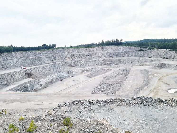 Jutjarn quarry.jpg