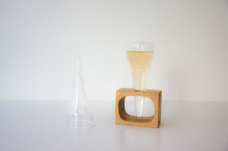 Champagneglas av Kaori Agematsu