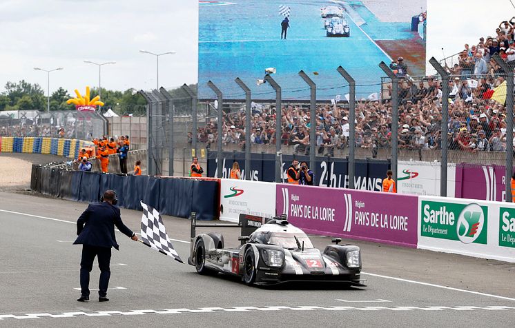 Porsche 919 Hybrid, Porsche Team Romain Dumas, Neel Jani, Marc Lieb