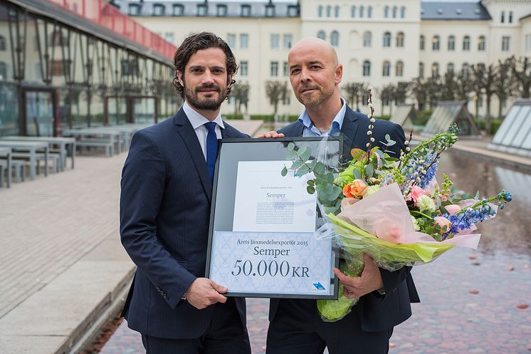 H.K.H. Prins Carl Philip och Diego Cabeza, exportchef Semper