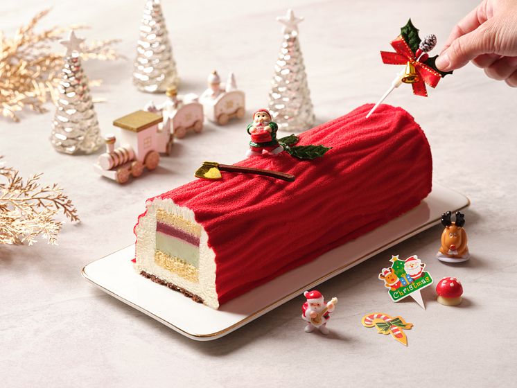 Spice Brasserie’s signature White Chocolate Yule Log Cake with Raspberry Gelee and Pistachio Cream at $68nett