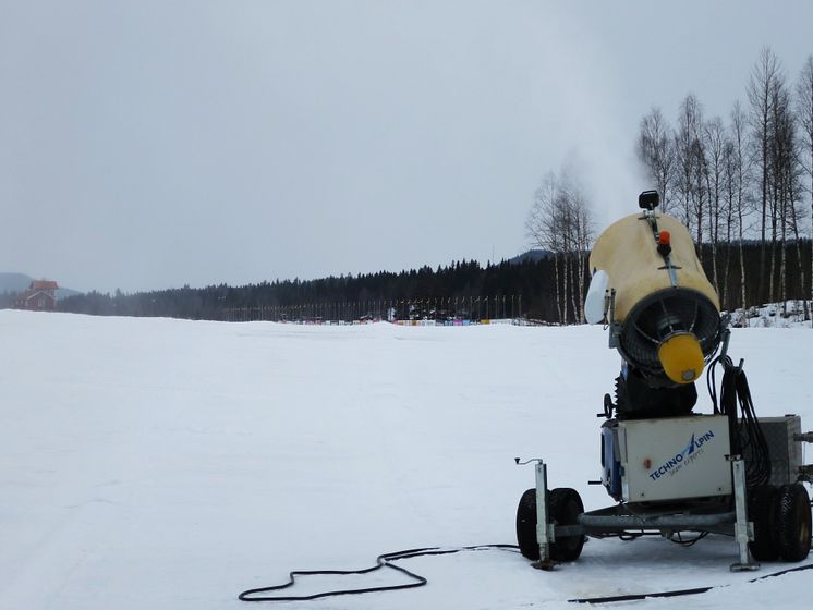 Snökanon på Vasaloppsstarten, Berga by