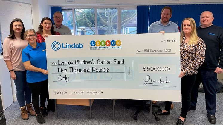 Lindab donate £5,000 to Christmas Charity Championship winners, Lennox Children's Cancer Fund of Basildon