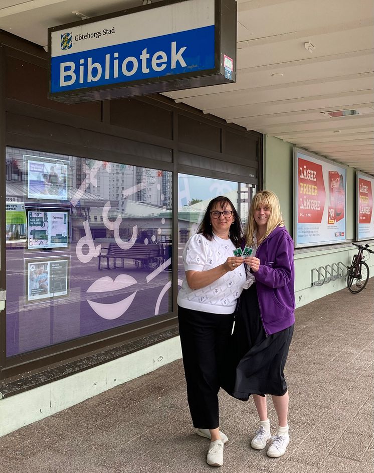 Fanny_Berggren_Szofia Jakobsson_Foto_Biskopsgårdens_Bibliotek_PM