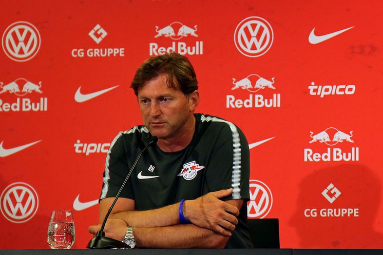 Der Trainer von RB Leipzig, Ralph Hasenhüttl, bei der Pressekonferenz zum Saisonauftakt in die Bundesliga-Saison 2017/18