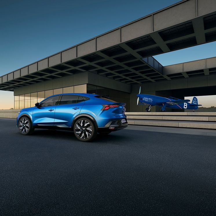 All-new Renault Rafale - Alpine blue (250)