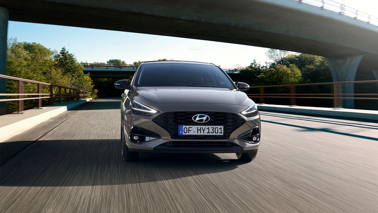 Hyundai i30 Hatchback (1)