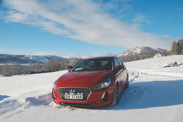 Nye Hyundai i30 på fjellet