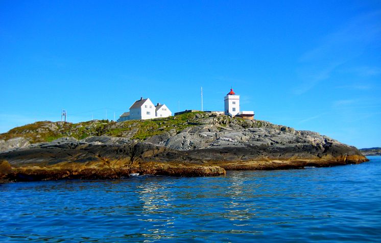 Ryvarden Lighthouse - Photo - Tove V. Bråthen - VisitHaugesund.no.jpg