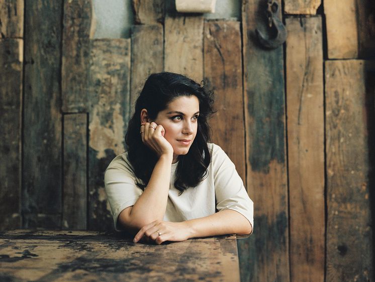 KATIE MELUA pressbild Foto MARIAM SITCHINAVA 