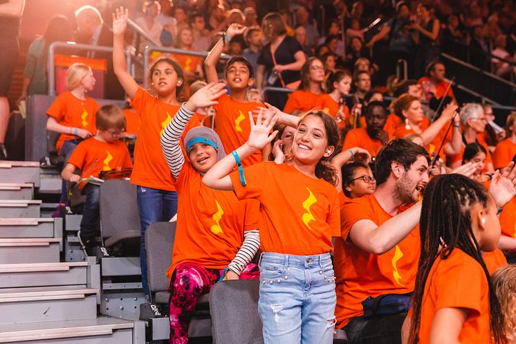 Side by Side by El Sistema, konsert i Scandinavium under det stora musiklägret.