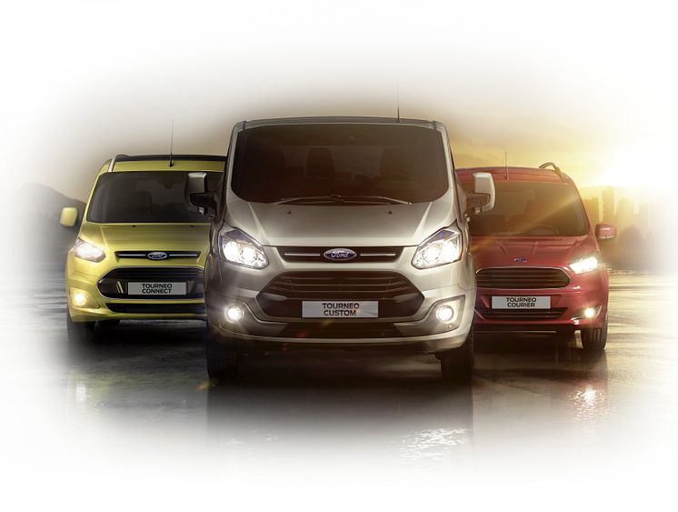 Ford Tourneo perhe valmiina markkinoille