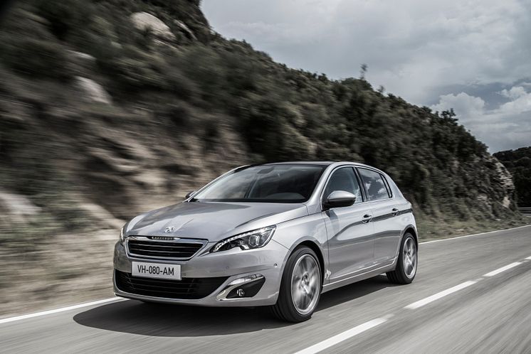 Nya Peugeot 308 - en elegant och modern sedan