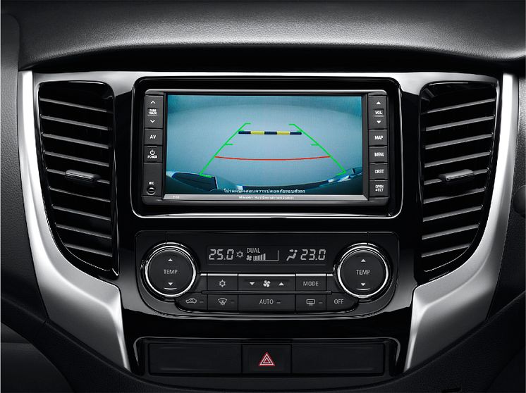 Mitsubishi L200 2016