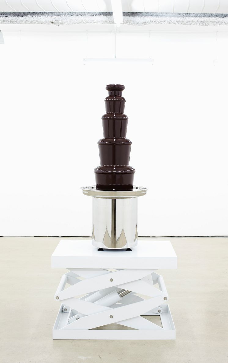 Frank Benson, Chocolate Fountain, 2008