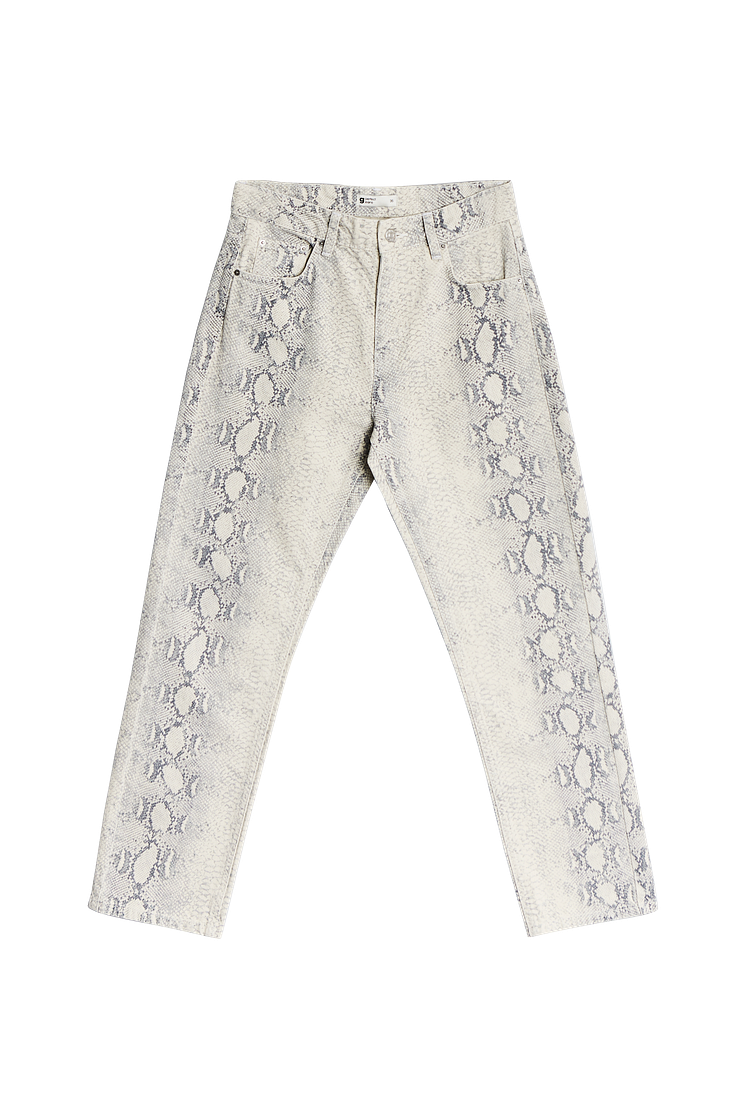 Gina Tricot 499 SEK 49.95 EUR 399 DKK Straight snake jeans v.17