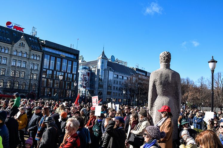 Forsvar kunstnerisk ytringsfrihet – solidaritet med kunstnerne