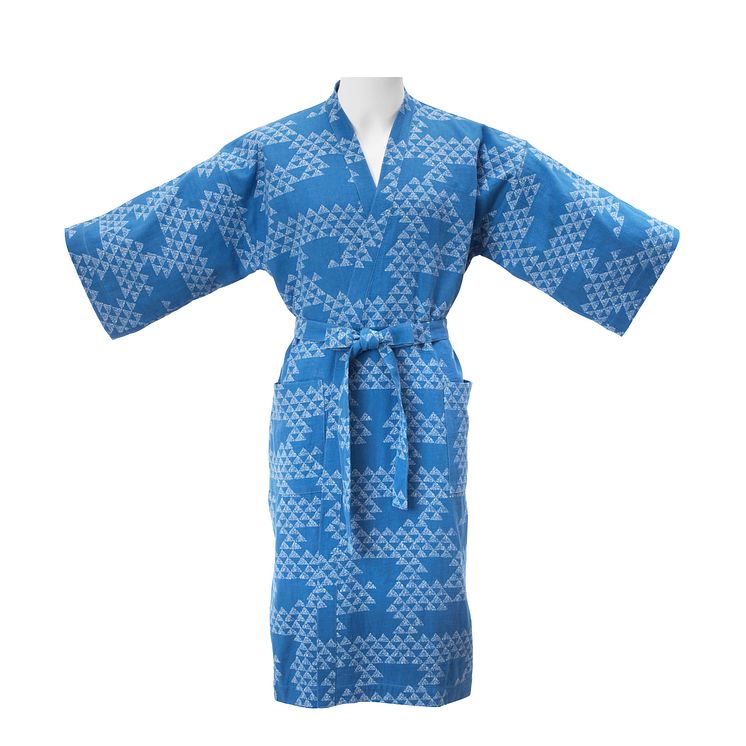 TÄNKVÄRD kimono, str. L 259.-