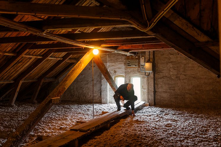 Aspö bygdegård får stöd till takisolering