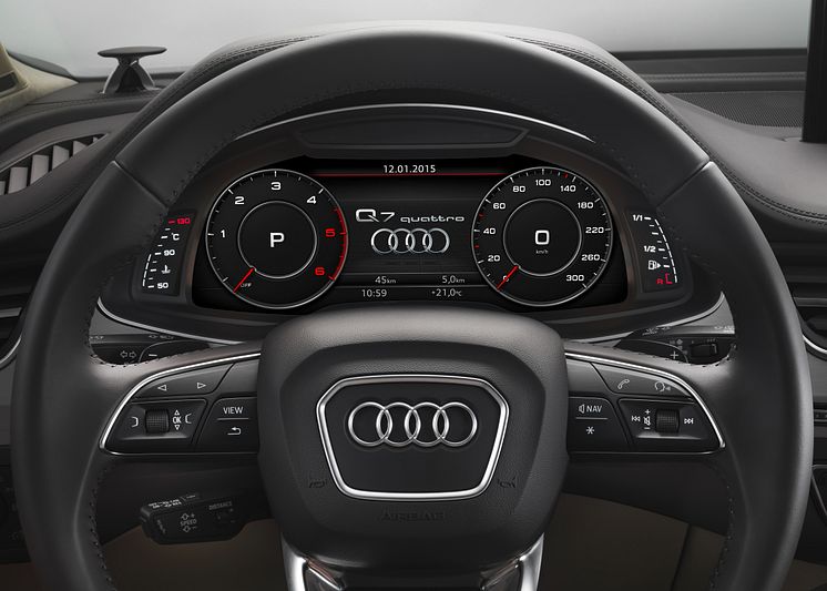 CES 2015 - Q7 cockpit