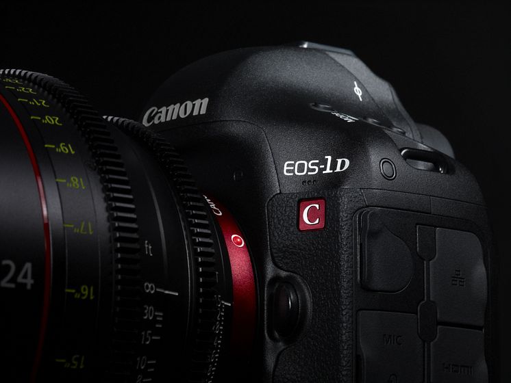 EOS-1D C_Creative